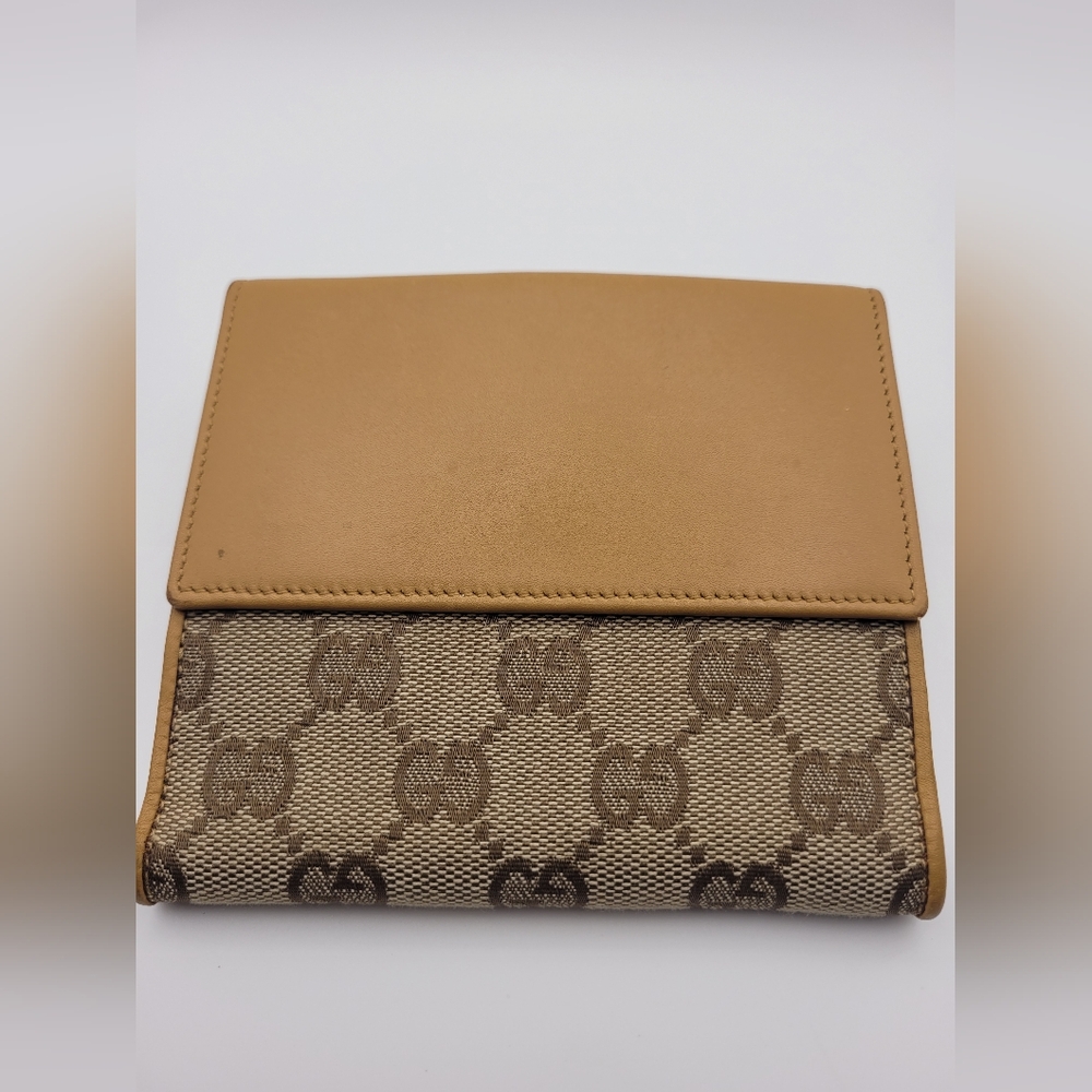 Gucci Tiger Clasp Bifold Wallet - Picture 3 of 6